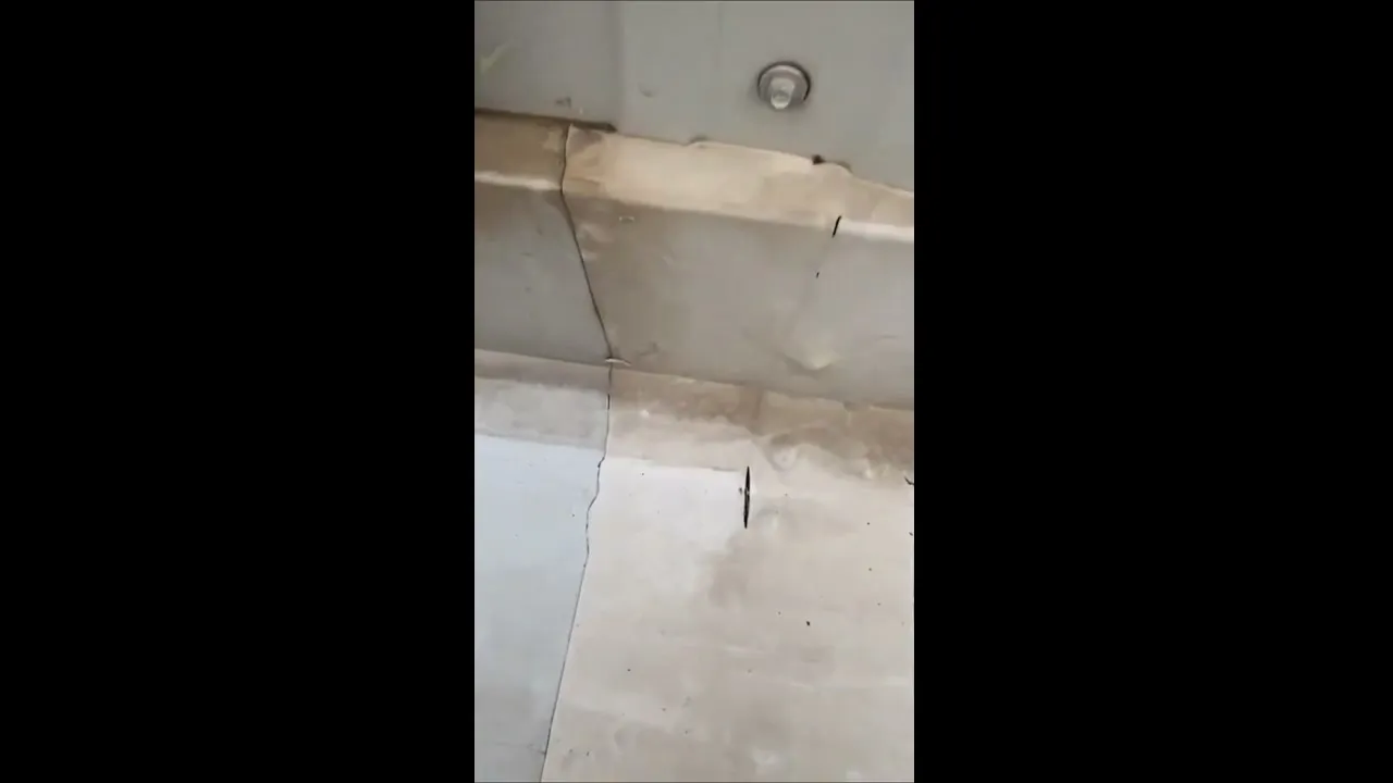 How We Treat Metal Roofs and Valleys